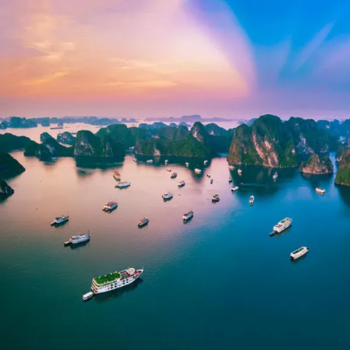 Bahía de Halong / Lan Ha - Hanoi - Vuelo a Ho Chi Minh