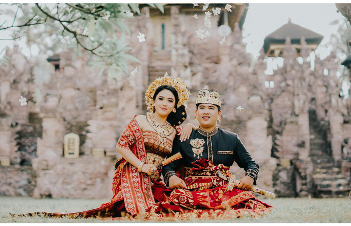 Vestimenta tradicional balinesa, Indonesia