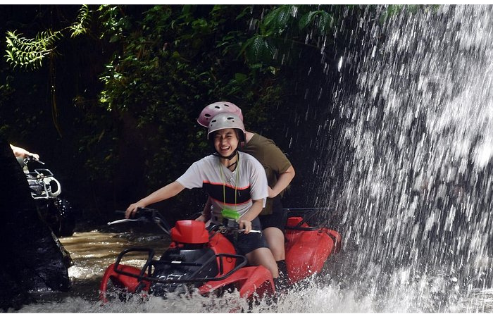 Paseo en cuatriciclo