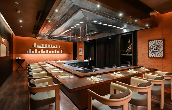 El espacio de restaurante Michelin en Vietnam: Hibana by koki