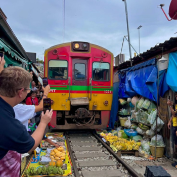 Bangkok – Mercado del tren y mercado flotante