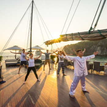 Bahía de Halong - Hanói - Danang