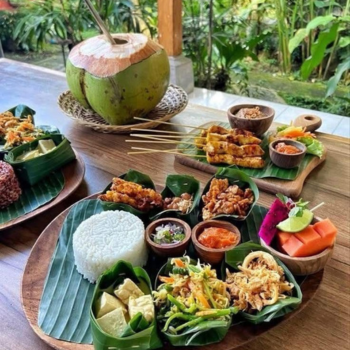 Candidasa – Experiencia en bicicleta y comida comunitaria