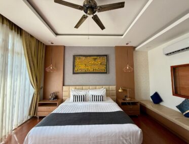 Cambana La Riviere Boutique