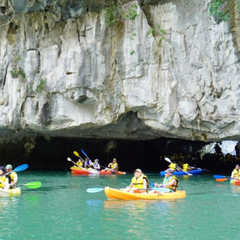 Halong – Hanói – Vuelo a Hue