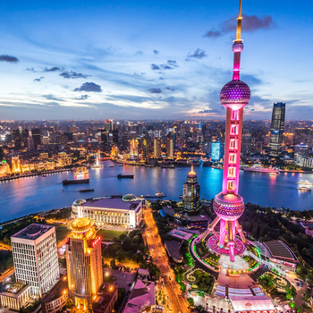 Contrastes de Shanghai: Tradición Histórica y Esplendor Moderno